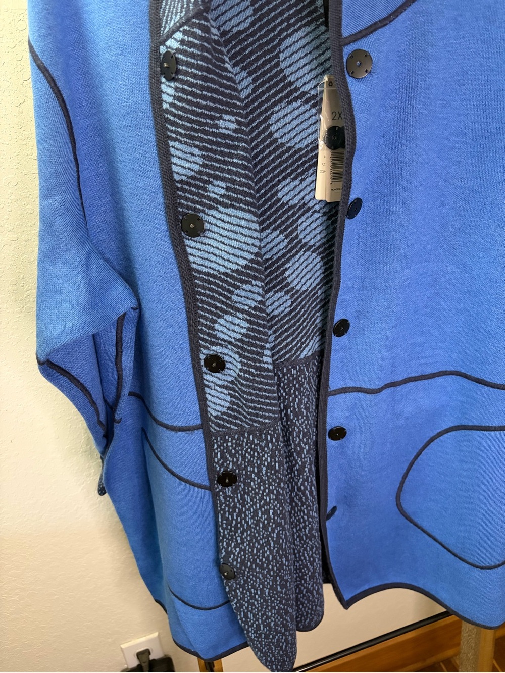 Plus Size Reversible Jacket - Picture 5 of 13
